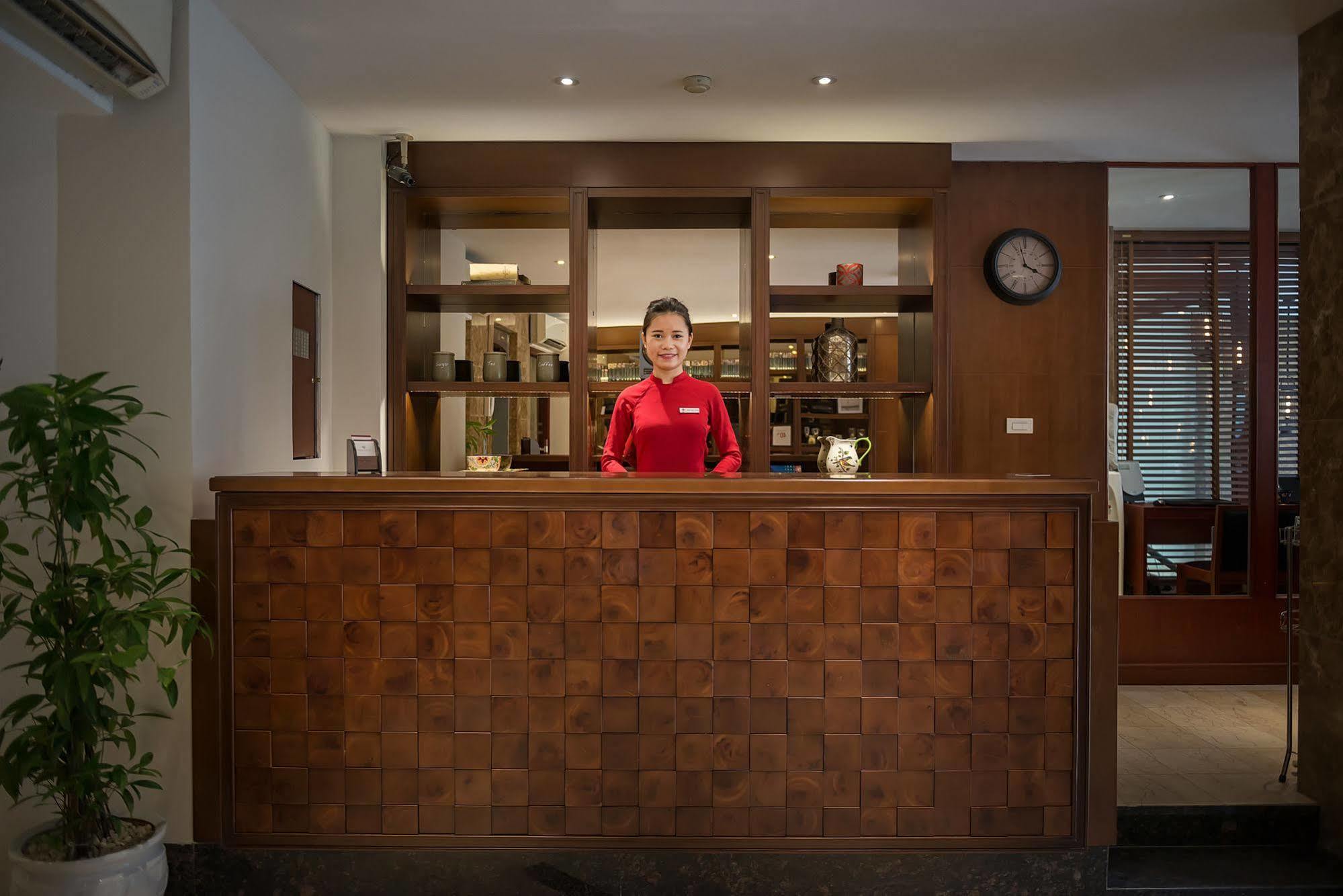 Hanoi E Central Luxury Hotel & Restaurant Zewnętrze zdjęcie