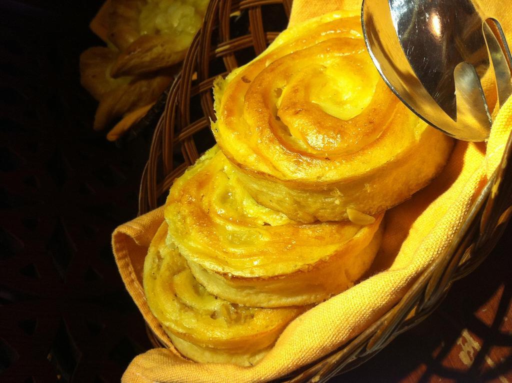 Hanoi E Central Luxury Hotel & Restaurant Zewnętrze zdjęcie