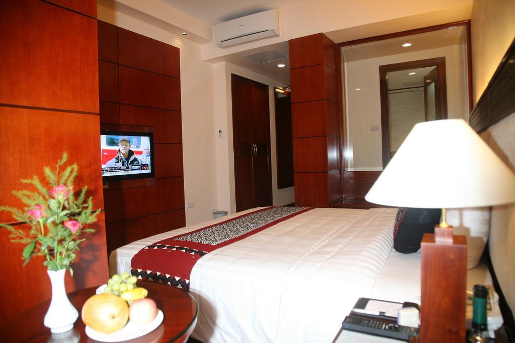 Hanoi E Central Luxury Hotel & Restaurant Zewnętrze zdjęcie