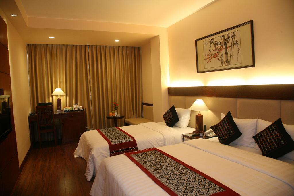 Hanoi E Central Luxury Hotel & Restaurant Zewnętrze zdjęcie