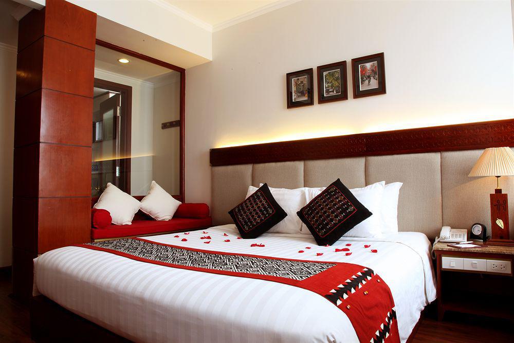 Hanoi E Central Luxury Hotel & Restaurant Zewnętrze zdjęcie